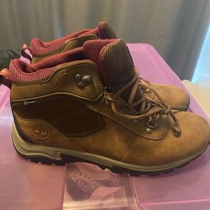 Timberland Mt. Maddsen Mid Leather Waterproof Hiking Boots